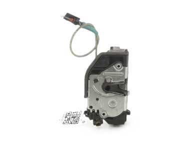Serrure de porte arriere gauche - BMW SERIE 1 I PH.2 - Gris Clair - 51227202147 - Y1-7119W