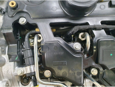 Engine type M9R857 - Renault LAGUNA ESTATE III PH.2 - T1-4569R
