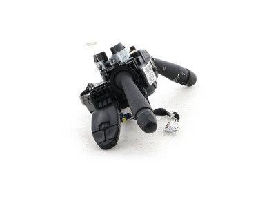 Steering column stalk switch - Peugeot 2008 I PH.2 - 98154546ZD - E1-8010E