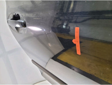 Right front door - Toyota YARIS II PH.1 - Noir - 670010D170 - A1-8259Q