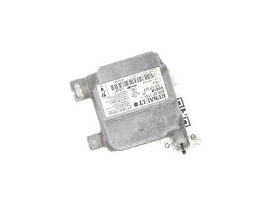 Airbag control unit - Renault CLIO II PH.2 - 8200375763 - U1-3810A