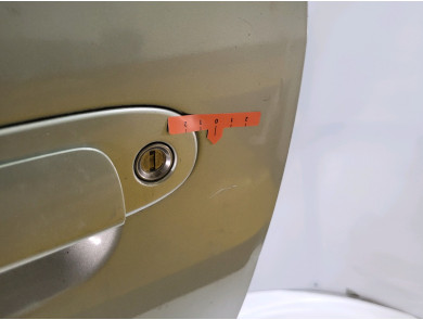 Porte gauche (3 portes) - Toyota YARIS I PH.1 - Vert Clair - 6700252021 - U1-7558T