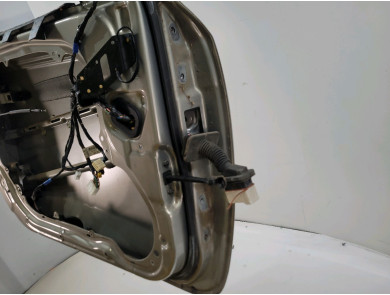Left front door - KIA CEED I PH.2 - Blanc Fonce - 760031H000 - L1-7300K