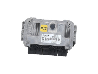 Engine calculator - Renault TWINGO III PH.1 - 237105821R - F0-8478J