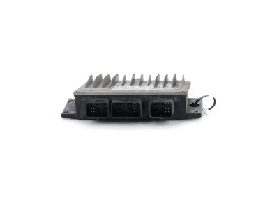 Calculateur moteur - Renault MODUS PH.2 - 8200911560 - J0-0627W