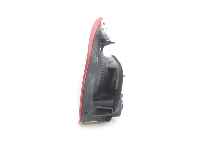 Left hatchback boot light used - Volkswagen GOLF - 5K0945093 AJ