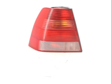 Feu arrière gauche occasion - Volkswagen BORA - 1J5945095AA