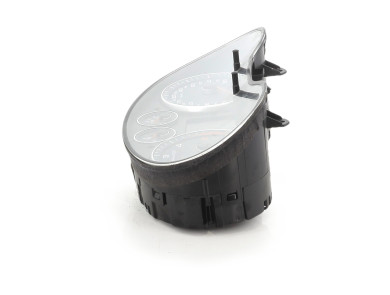 Odometer - Audi A3 II PH.2 - 8P0920932G - J1-7831Q