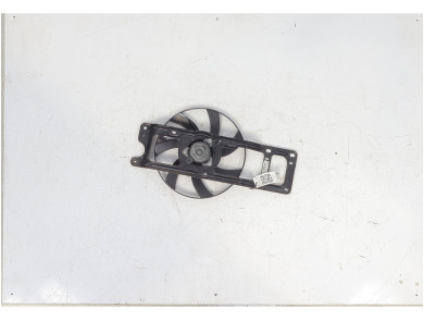 Radiator fan + mounting - Renault CLIO CAMPUS II PH.1 - 7701050677 - Z1-9795M