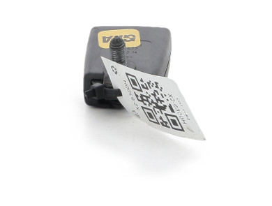 Left rear belt clip - Renault TWINGO II PH.2 - 8200384672 - X2-6300H