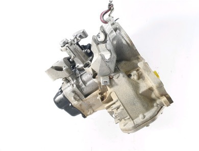 Gearbox type GM-B3U - Opel CORSA E - Q0-3669F