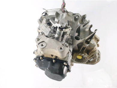 Boîte de vitesses type GM-B3U - Opel CORSA E - Q0-3669F