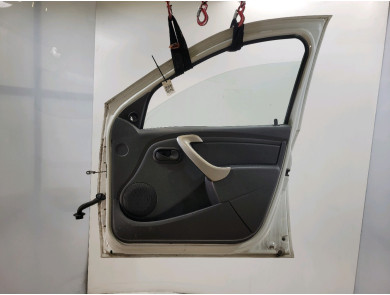 Right front door - Dacia SANDERO I - Blanc - 801006248R - N0-9904B