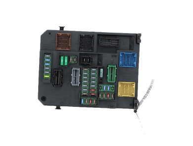 BSI - Body Control Module - Citroen DS5 PH.1 - 9664992380 - Y0-8819G