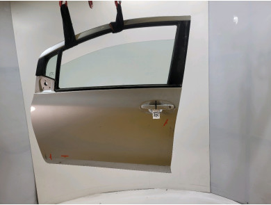 Left front door used - Toyota YARIS - 670020D170