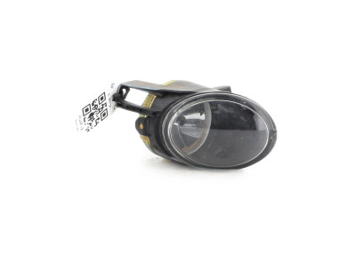 Right front fog light