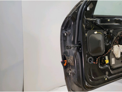 Right front door - Skoda SUPERB - Noir - 3T0831056 - G1-3579U