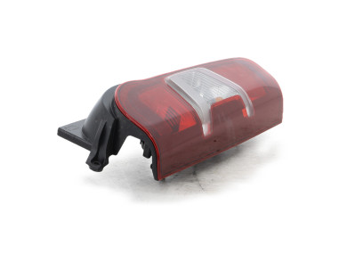 Feu arrière droit - Toyota PROACE CITY - SU001B0487 - Z1-7464W