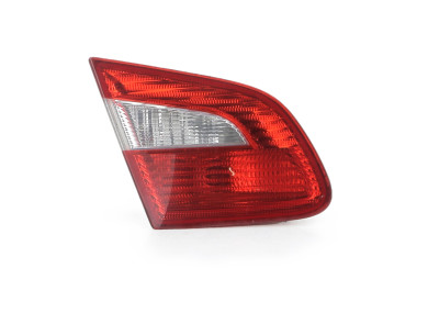 Left hatchback boot light used - Skoda SUPERB - 3T5945107