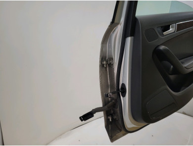 Porte arrière droite - Audi A4 III PH.1 - Gris Clair - 8K5833052D - C0-6666K