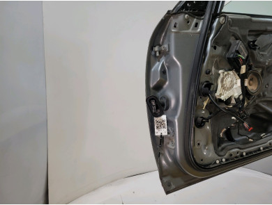 Right front door - Audi A6 III PH.1 - 4F0831052F - P1-6844B
