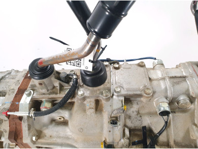 Gearbox type 330300K893 - Toyota HILUX PICKUP IV PH.3 - F0-5995W