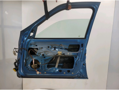Porte avant droite - Renault CLIO II PH.2 - Bleu Fonce - 7751474991 - W1-6599N