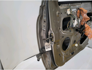 Right front door - Toyota YARIS I PH.2 - Gris Clair - 670010D100 - W1-9214U