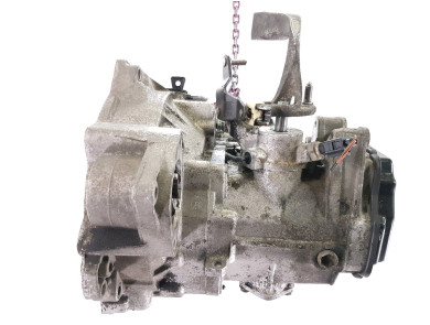 Gearbox used - Volkswagen GOLF - EGR