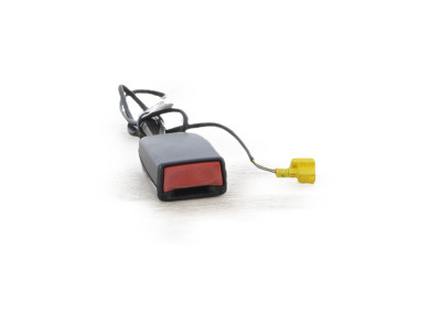 Attache ceinture sécurité avant droit occasion - Mercedes CLASSE C - 2038602269