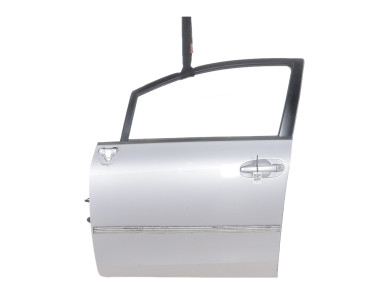 Left front door used - Toyota VERSO - 670020F020