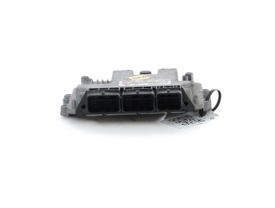 Engine calculator used - Renault TRAFIC - 8200935115