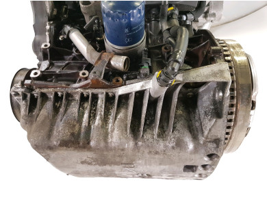 Engine type F9Q872 - Renault MEGANE COUPE III PH.1 - M0-3764M