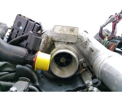 Engine type A6420108400 - Jeep COMMANDER - W0-8639Z