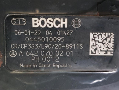 Moteur type A6420108400 - Jeep COMMANDER - W0-8639Z
