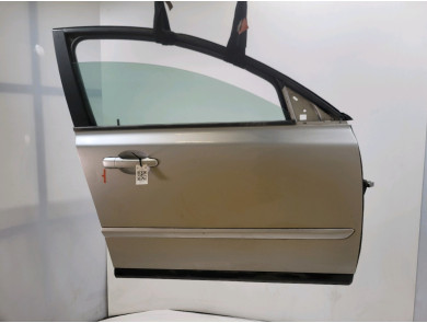 Right front door  used - Volvo V50 - 31335444