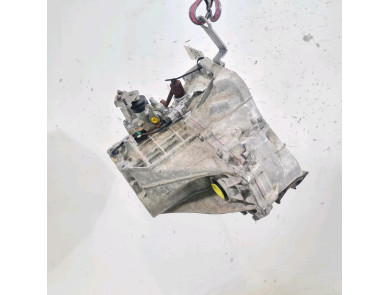 Gearbox type 3030052621 - Toyota YARIS II PH.2 - C1-7240S
