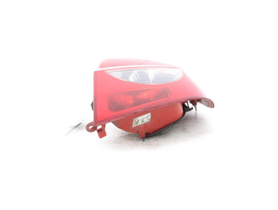 Feu arrière droit - Renault CLIO III PH.1 - 8200459960 - Z0-5871Z