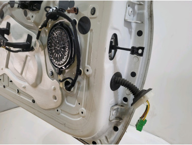 Porte gauche (3 portes) - Peugeot 208 I PH.1 - Blanc - 9805822580 - W1-5027Z