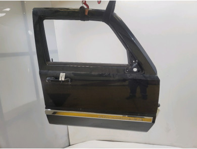 Right front door  used - Jeep COMMANDER - 55396 542AG