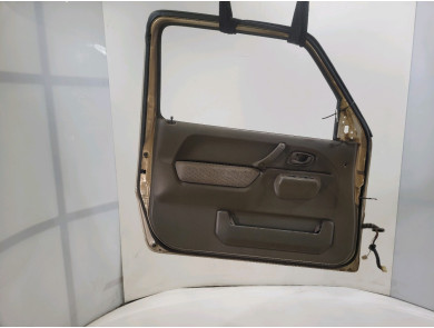 Porte gauche (3 portes) - Suzuki JIMNY - 68002-81A11 - Z0-7926B