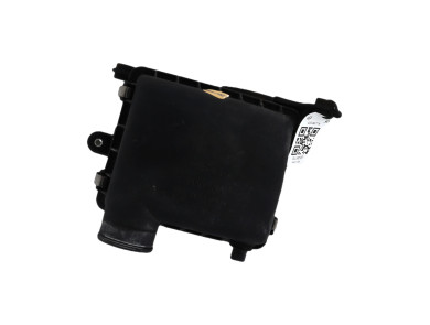 Air box - Suzuki JIMNY - 13700-82A00 - U0-6677X