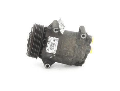 A/C Compressor - Renault GRAND SCENIC II PH.2 - 8200940233 - Z1-4931Y
