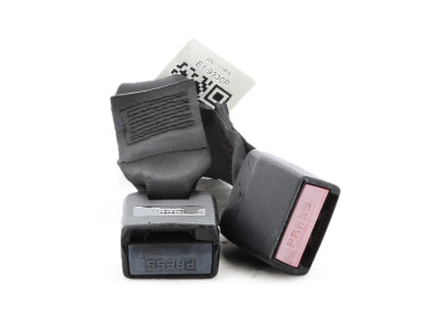 Left rear belt clip - Dacia SANDERO I - 8200752494 - E1-9330P
