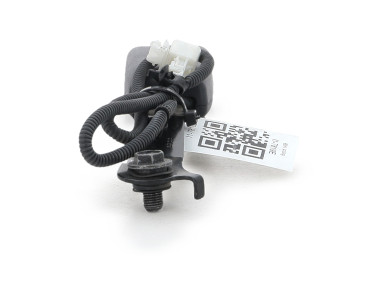 Right front belt clip - Honda INSIGHT II - 81455TM8E01ZA - I1-7819E
