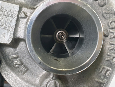 Engine type D4FB-Z45112AZ00 - KIA CEED I PH.1 - B1-8898F