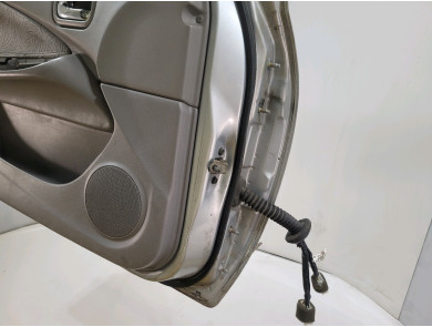 Left door (3-door models only) - Nissan ALMERA II PH.1 - Blanc - 80101-5M332- S1-5475N