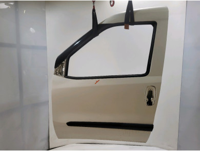 Left front door - Fiat DOBLO II PH.2 - Blanc - 52155068 - H0-4560R