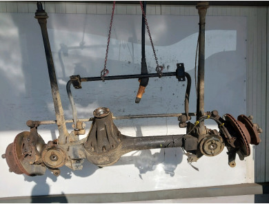 Front differential used - Land Rover DEFENDER - LR060121