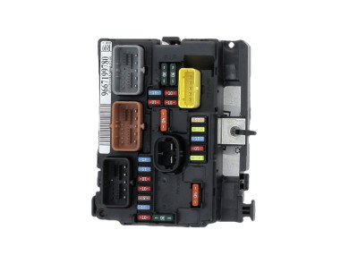 Boitier BSM - Peugeot 207 - 9667199780 - J1-5807W